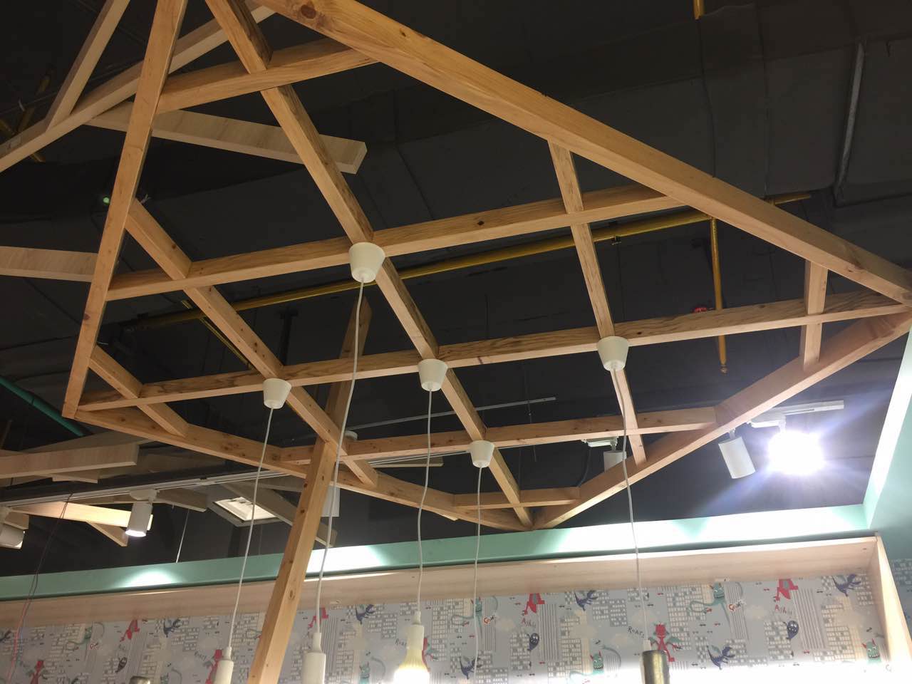 璐濊礉鎷夊缇庢櫙,璐濊礉鎷夊淇¢槼