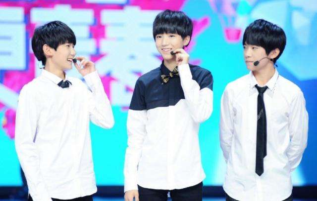 行李箱大揭秘:王俊凯考虑周全,鹿晗是十足的电玩控!