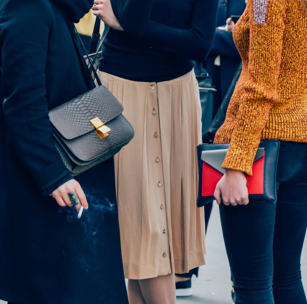 为什么人人都爱保时捷品牌,celinebox为什么是经典