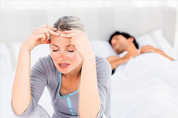 打鼾治疗绝非一朝一夕，这四种简单缓解鼾症的小方法，不妨一试！