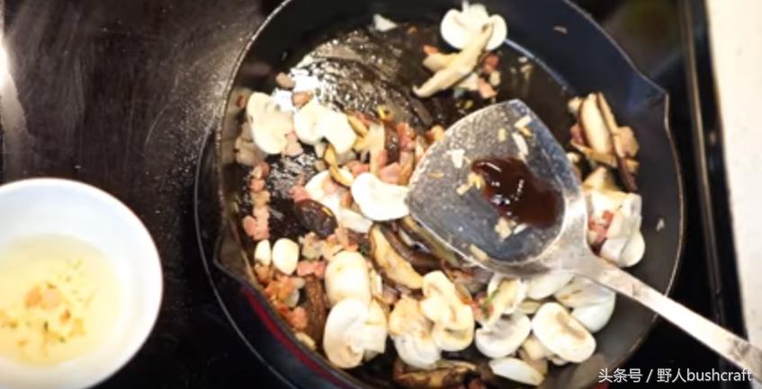 除了宫保鸡丁，还有一种鸡让歪国人垂涎三尺，自控差的慎进！