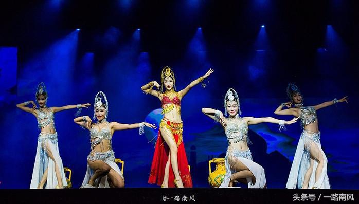 三亚千古情景区表演门票,三亚千古情快闪游客抢镜视频