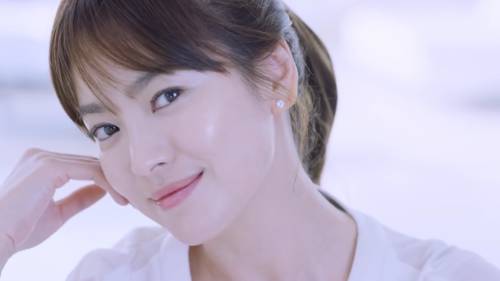 男神收割机宋慧乔,男神收割机宋慧乔依旧飒