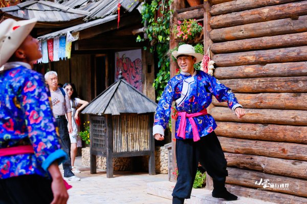 历史底蕴与现代繁华在此交融,历史与现代并存的城市