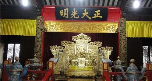 在位时间最短的皇帝前十名排行,在位时间最长的十二位皇帝