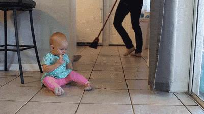 有人当街产子有人因无法忍受疼痛自杀分娩到底有多痛?