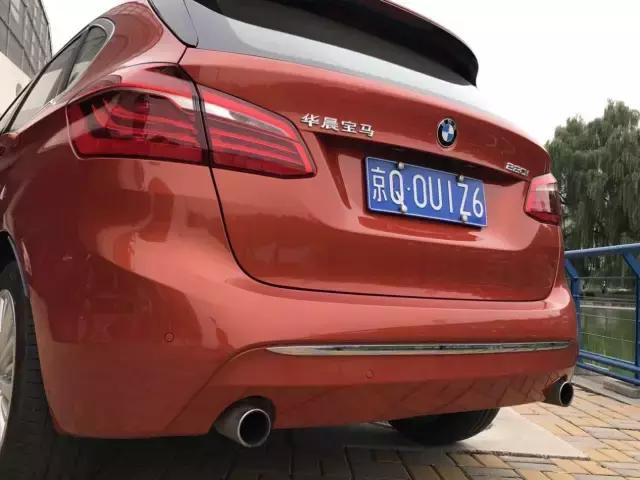 16款宝马220i旅行车评测,2019款宝马220i旅行版测评视频