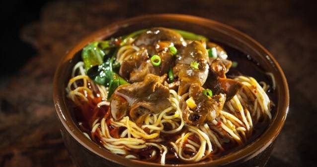 揣一张毛爷爷,吃遍长虹国际广场!