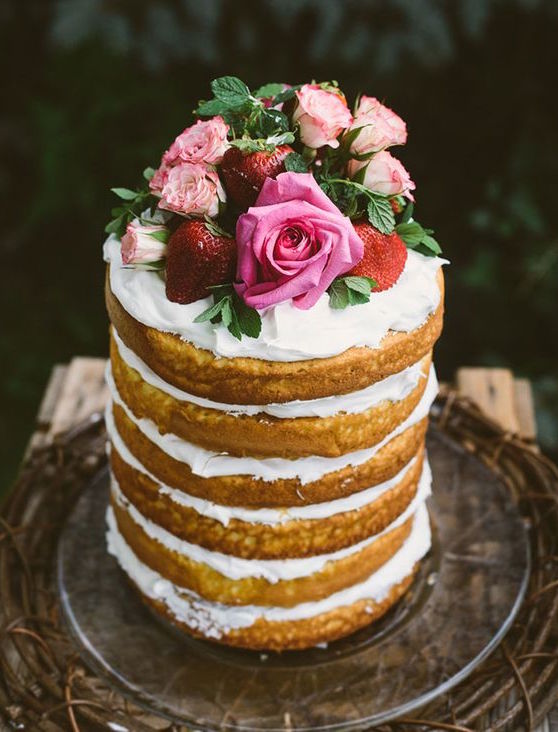 低脂裸蛋糕款式,裸蛋糕和普通蛋糕视觉对比