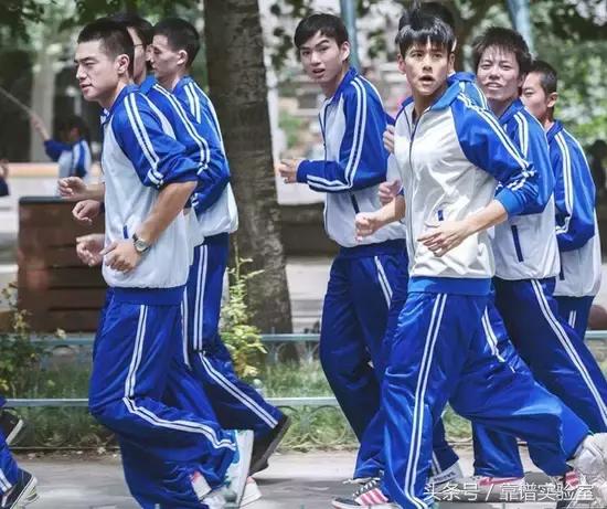 学校风校服裤,有垂感的校服裤