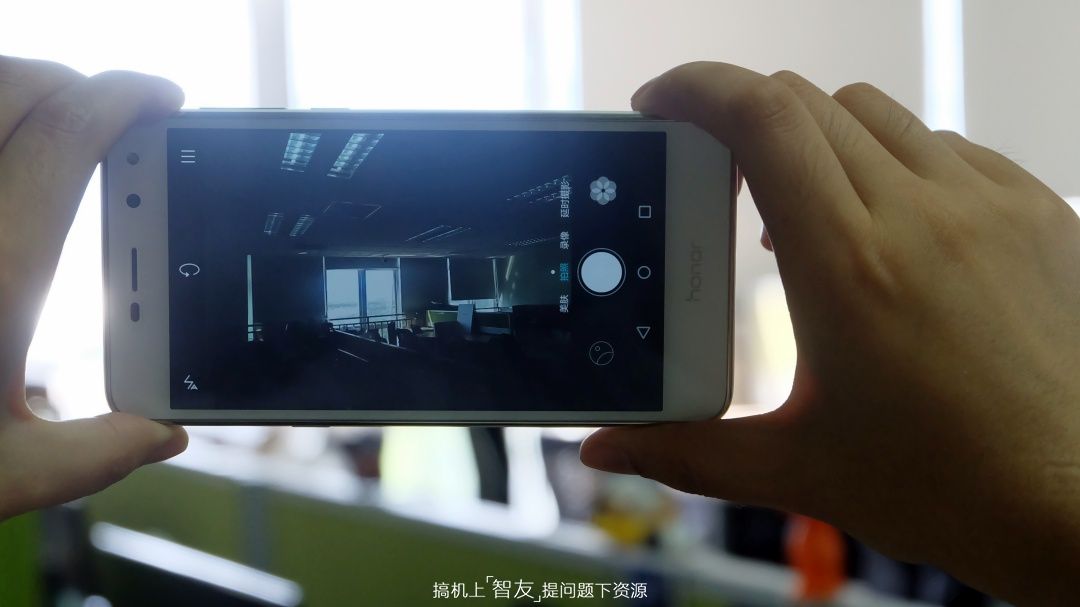 600元续航好不卡顿手机,荣耀畅玩6x体验