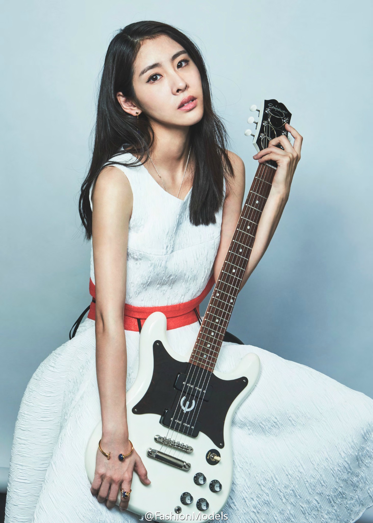 张碧晨的人品次成这样,难怪赵丽颖吴莫愁都这么讨厌她!