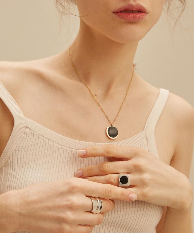 大家必买的项链品牌,这些轻奢项链除了好看一无是处