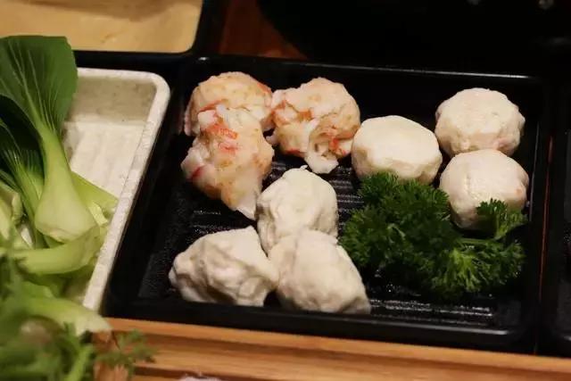 伊势丹楼下烤肉,伊势丹一楼店铺