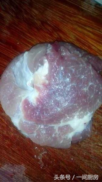 自己做的肉丸子好吃放心,怎样做肉丸子q弹松软入口即化