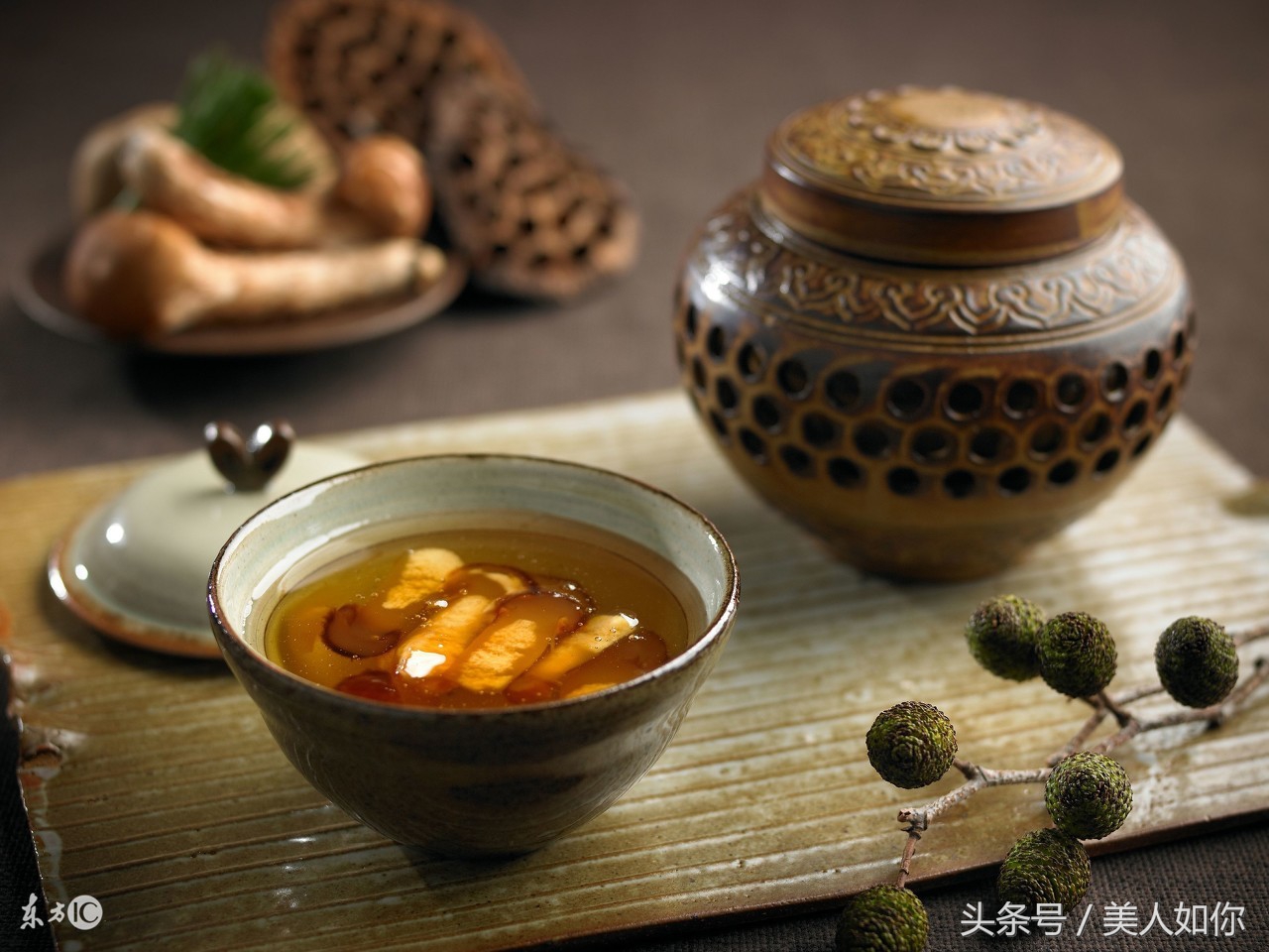 总胃疼怎么缓解小妙招,老是胃疼吃什么食物养胃