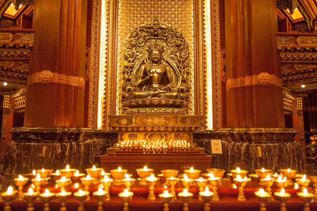 无锡灵山大佛里面有阿弥陀佛,无锡最好三个景点灵山大佛