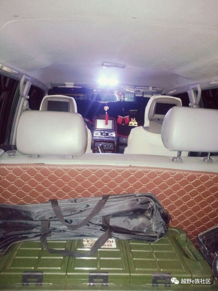 猎豹黑金刚小黄灯安装教程,猎豹黑金刚安装阅读灯