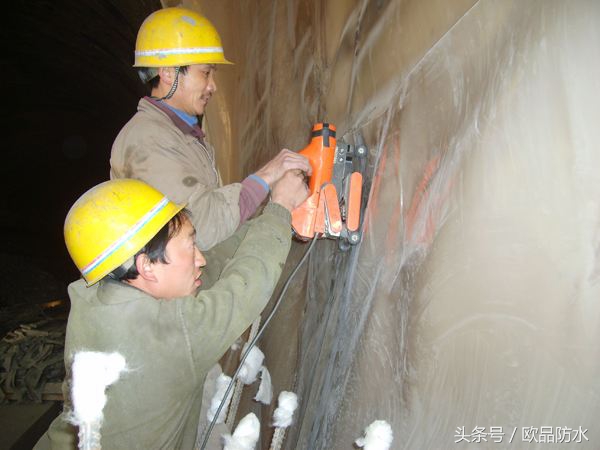 这座“地下迷宫”有6个足球场大！你想下来逛逛么