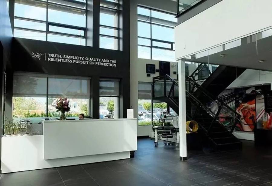 始祖鸟户外鸟,始祖鸟龙年限定户外品牌