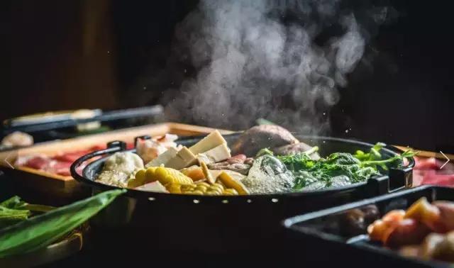 伊势丹楼下烤肉,爱和牛寿喜烧自助伊势丹