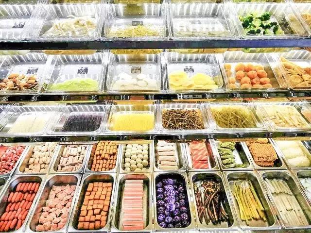 许昌镜湖花园南门自选麻辣烫,许昌四川小馆麻辣烫