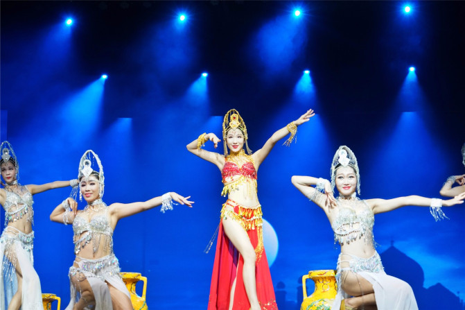 带着宝贝去旅行，遇见三亚遇见海