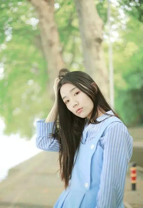 绿鹅十日谈,绿鹅的故事简介