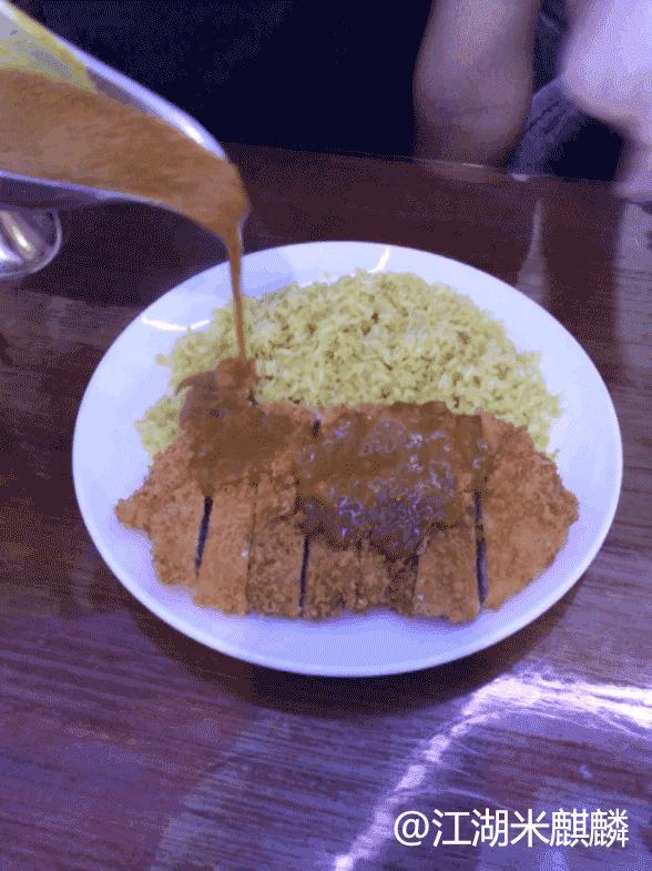 这家店猪排饭酱汁装在“阿拉丁神灯”里,还是22年前的味道!