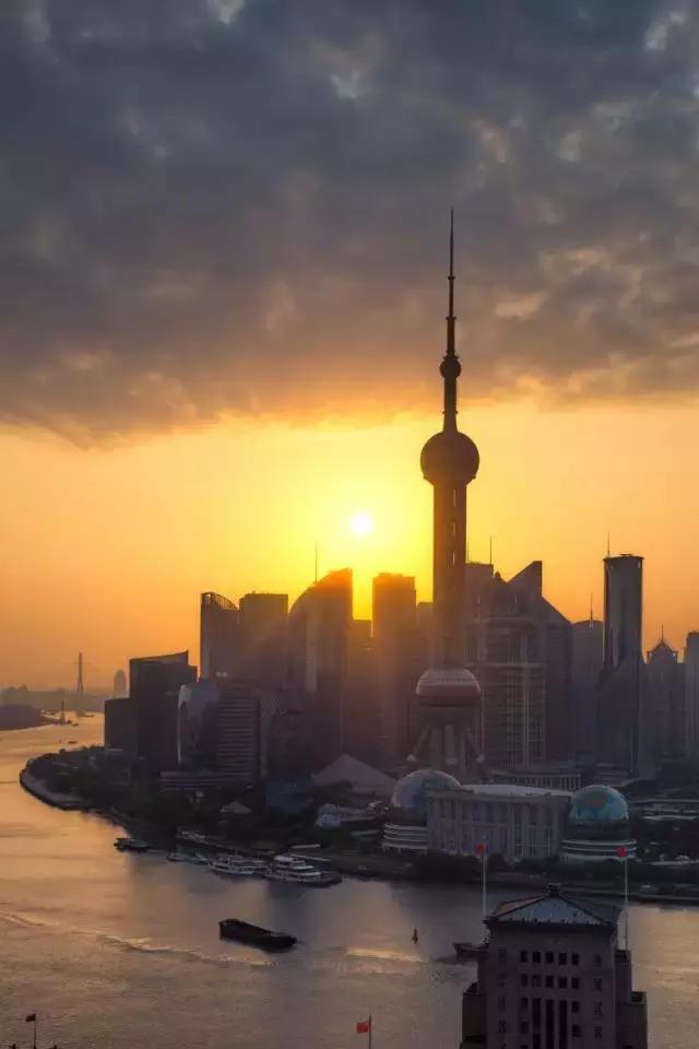 腾龙sp70-200f2.8怎么样,腾龙24-70f2.8vc和g2有什么区别