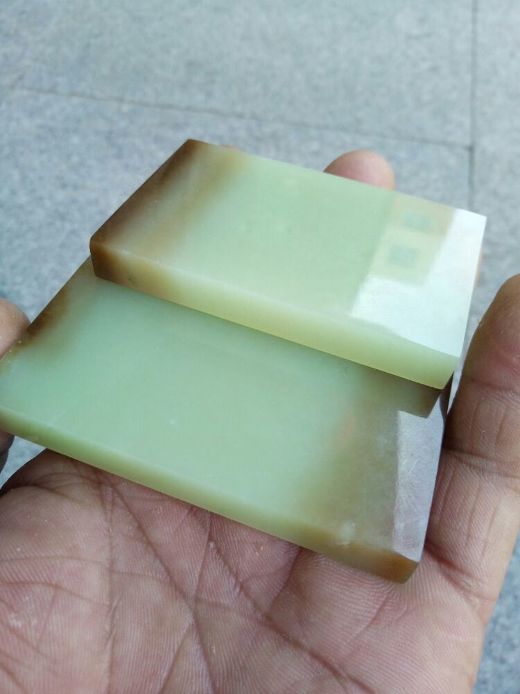 岫岩老玉是河磨玉吗,岫岩玉河磨玉图片大全