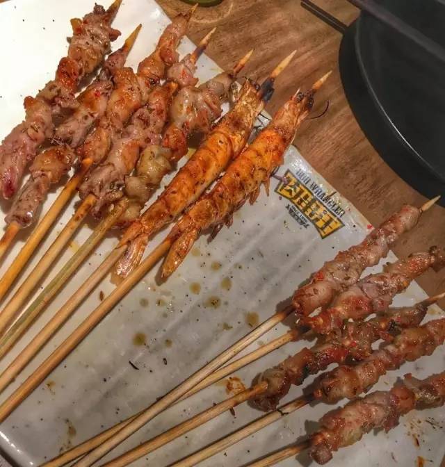 北京十大必吃连锁店,京城最火的12家撸串圣地