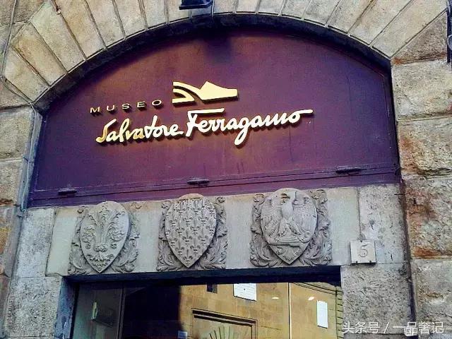 男装奢侈品牌排行榜zegna,韩国男装奢侈品牌