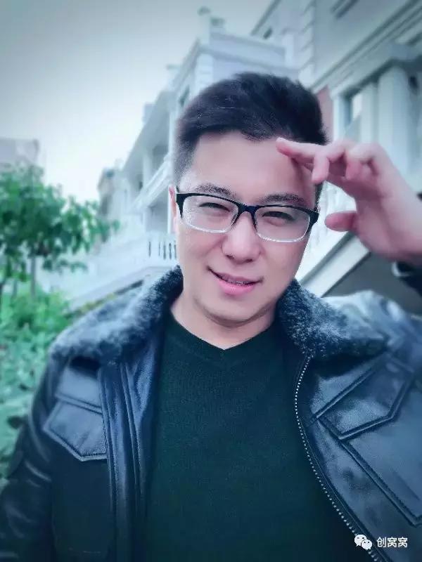 众合教育李曰龙ceo,李曰龙是众合的董事长吗