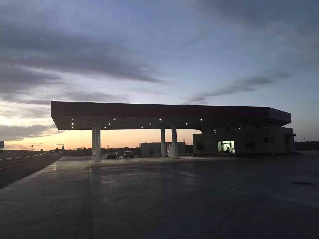 g7高速沿途风景自驾游攻略大全,g7无人区自驾攻略