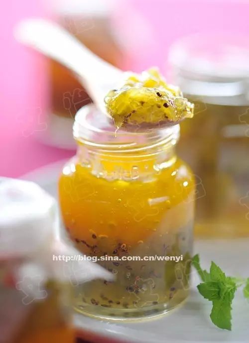 不削皮的猕猴桃怎么切好看,猕猴桃怎么去皮不脏手