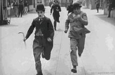 在国内坐飞机需要办什么证,在国内坐飞机要签证吗