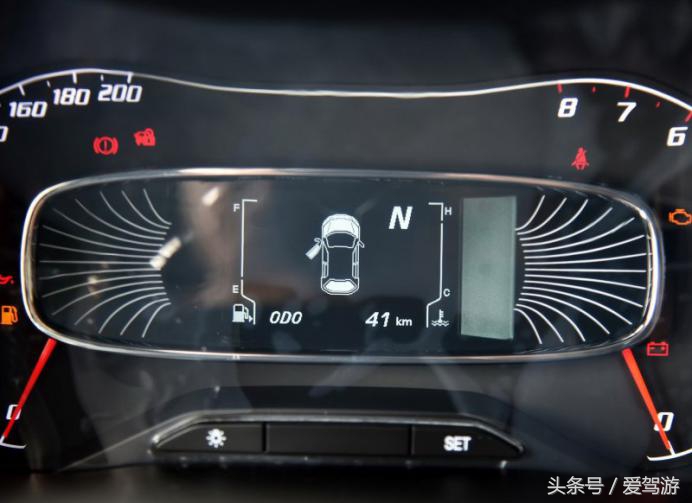 上汽名爵荣威rx5,宝骏530荣威rx5