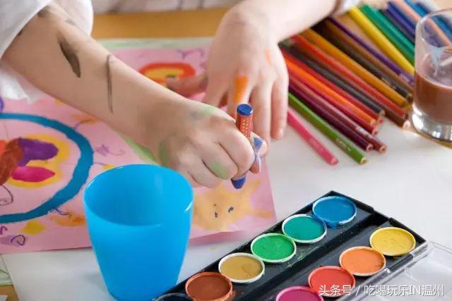 时尚展到底是展示什么,时尚展大揭秘新潮生活区