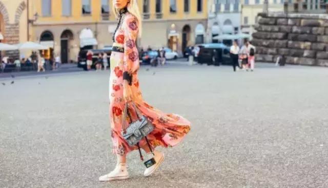 哪款小白鞋百搭透气高颜值,2021什么小白鞋经典又时尚女