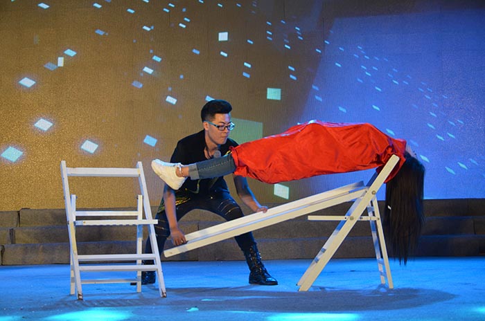 山东商务职业学院文艺汇演,山东商务职业学院2022迎新直播