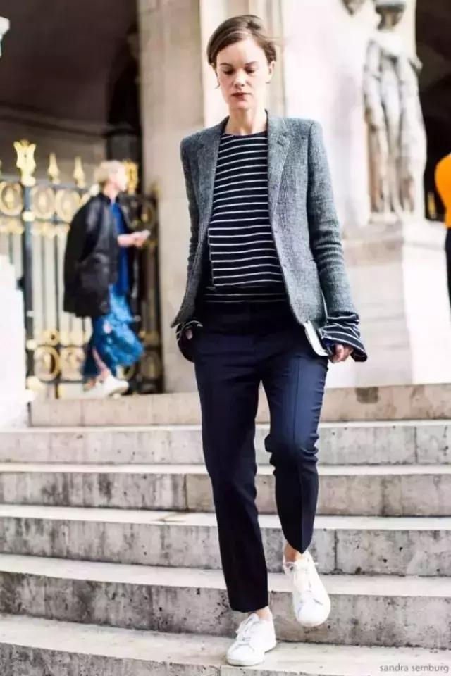 2021什么小白鞋经典又时尚女,小白鞋与运动鞋哪款比较时尚百搭