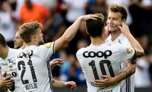 那一道炫目的北极光——斯堪的纳维亚足球