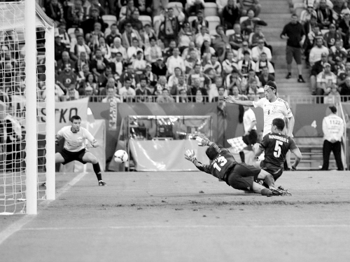 底线裁判篮球,底线裁判有什么任务