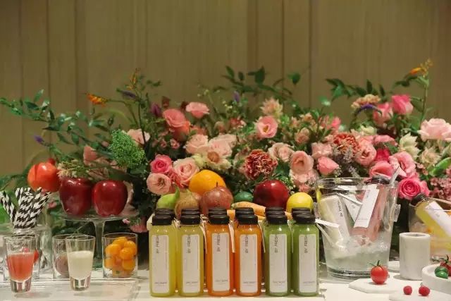 拥有后宫”佳丽三千“的设计师大叔告诉你：什么是美｜手作之美