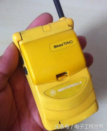 朋友圈被“10年前的手机”刷屏了!老泪纵横,都是青春和故事啊