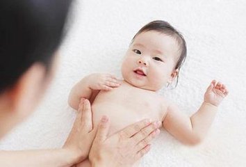 10天的新生儿肚子胀怎么办,新生儿吃多了肚子胀怎么办
