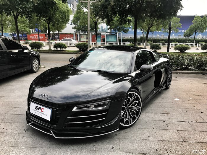 路西斯之星奥迪r8,奥迪r8帝王