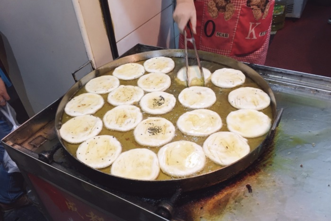 苦等4个月，这家武汉人最爱的油酥饼终于回来了