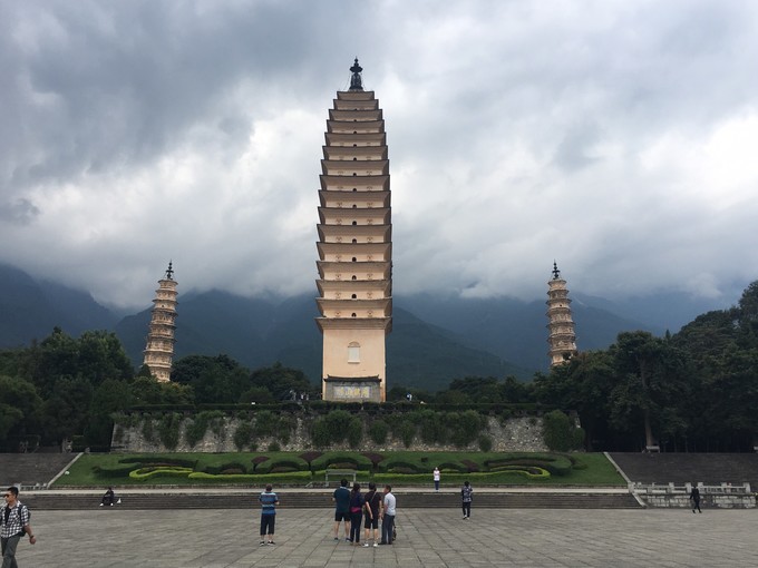 云南大理丽江六日游纯玩团直播,昆明大理丽江双飞六日游多少钱